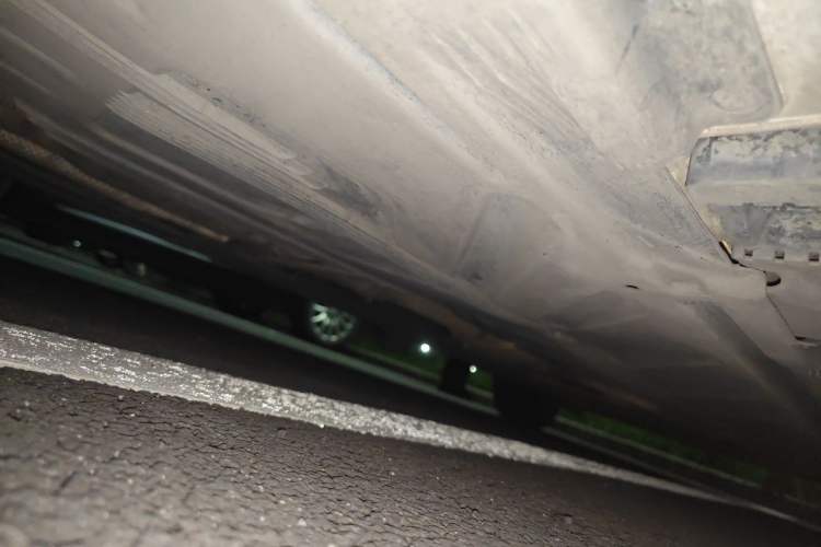 Used Mercedes-Benz E-Class 2020 E 260 Sport Edition Chassis Rear Right