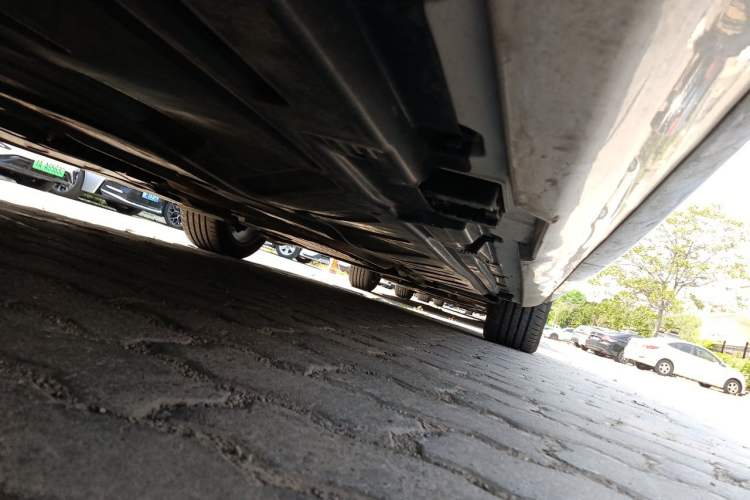 Used Mercedes-Benz E-Class 2020 E 260 L Sport Edition Chassis Rear Right