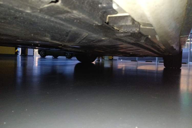 Used Mercedes-Benz E-Class 2020 E 300 L Sporty and Stylish Model Chassis Rear Right