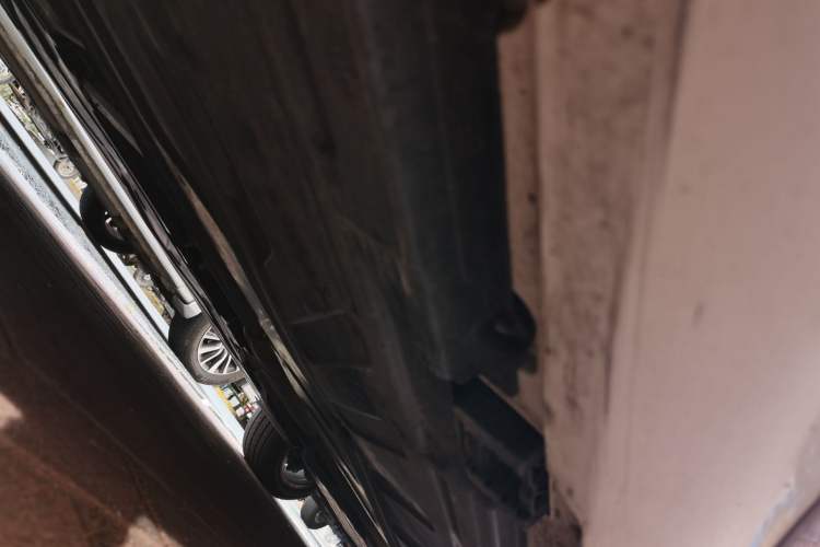 Used Mercedes-Benz E-Class 2020 E 260 L 4MATIC Chassis Rear Right