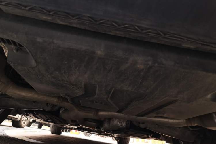 Used Mercedes-Benz E-Class 2020 E 260 L 4MATIC Chassis Rear