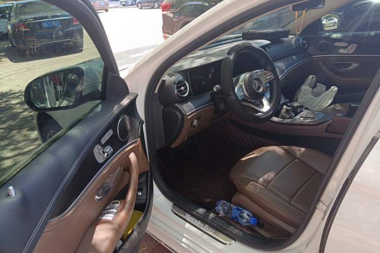 Used Mercedes-Benz E-Class 2020 Restyled E 300 L Sporty and Stylish Edition Driver Seat