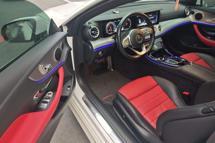 Used Mercedes-Benz E-Class 2020 E 260 Coupe Driver Seat