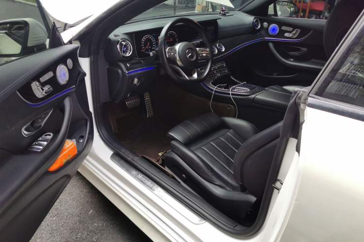 Used Mercedes-Benz E-Class 2020 E 300 Coupe Driver Seat