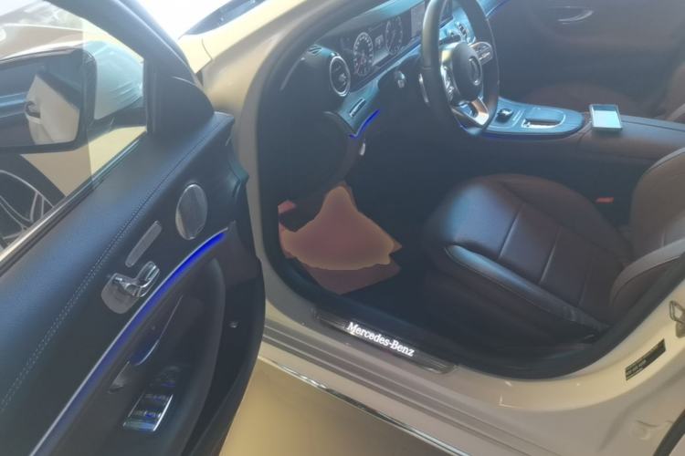 Used Mercedes-Benz E-Class 2020 Restyled E 300 L Sport Exclusive Edition Driver Seat