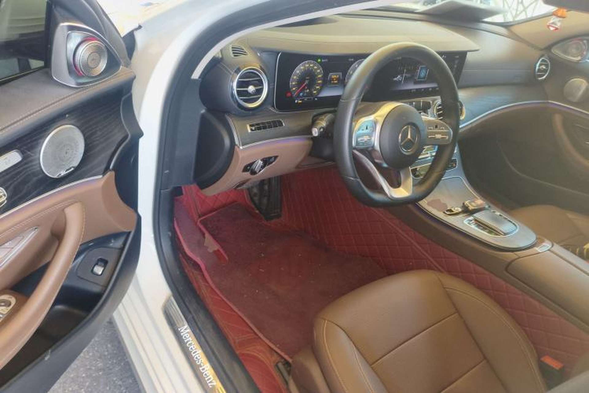 Used Mercedes-Benz E-Class 2020 Restyled E 300 L Sport Exclusive Edition Driver Seat