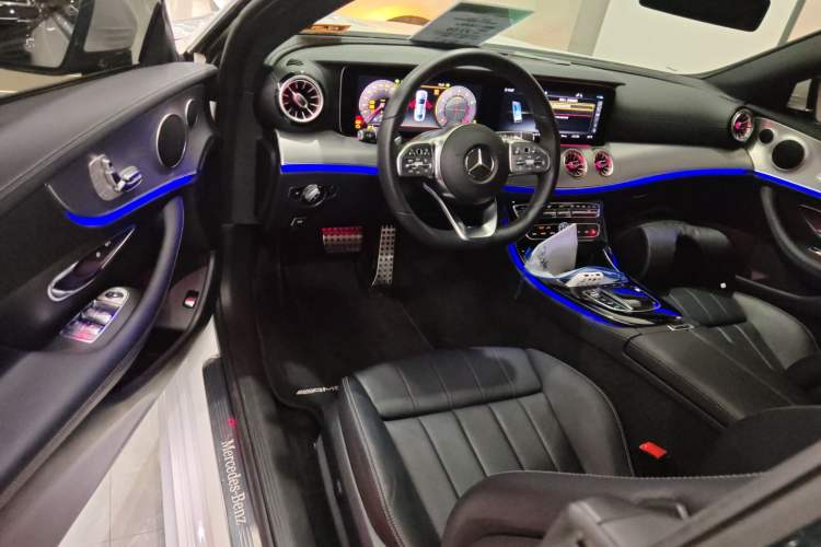 Used Mercedes-Benz E-Class 2020 E 260 Coupe Driver Seat