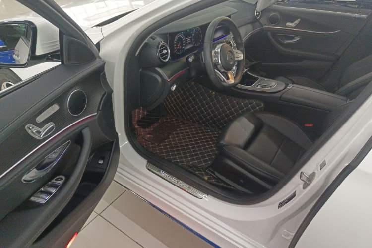 Used Mercedes-Benz E-Class 2020 Facelift E 260 L Sport Edition Driver Seat