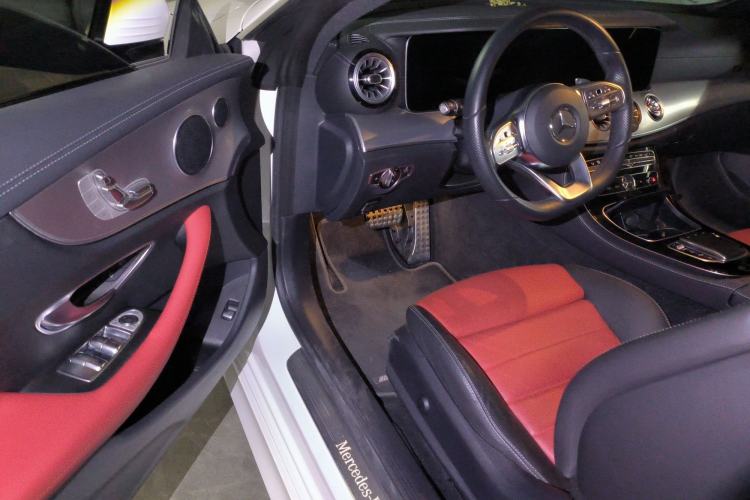Used Mercedes-Benz E-Class 2020 E 260 Coupe Driver Seat