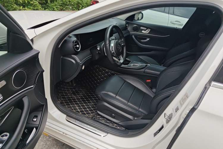 Used Mercedes-Benz E-Class 2020 Restyled E 300 L Sporty and Stylish Edition Driver Seat
