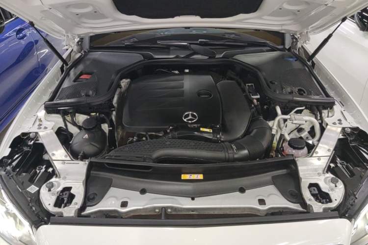 Used Mercedes-Benz E-Class 2020 Facelift E 260 Sport Edition Engine Bay