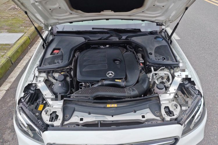 Used Mercedes-Benz E-Class 2020 Facelift E 260 Sport Edition Engine Bay