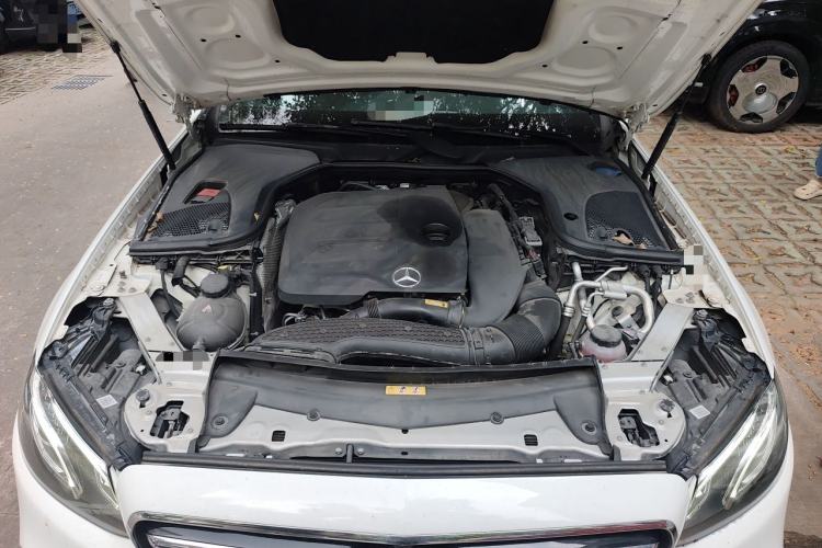 Used Mercedes-Benz E-Class 2020 E 260 Sport Edition Engine Bay