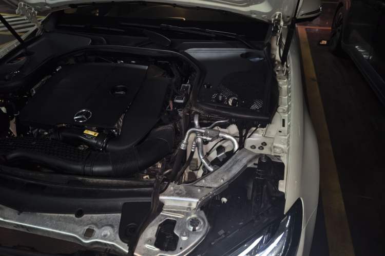 Used Mercedes-Benz E-Class 2020 E 300 L Sport Luxury Edition Engine Bay Left
