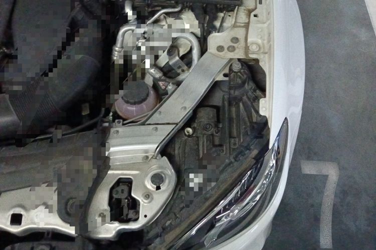 Used Mercedes-Benz E-Class 2020 Facelift E 260 Sport Edition Engine Bay Left