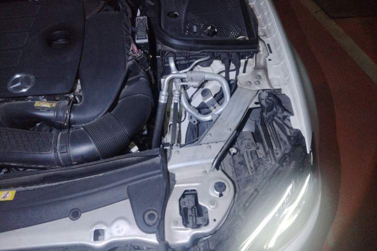 Used Mercedes-Benz E-Class 2020 Restyled E 300 L Sport Exclusive Edition Engine Bay Left
