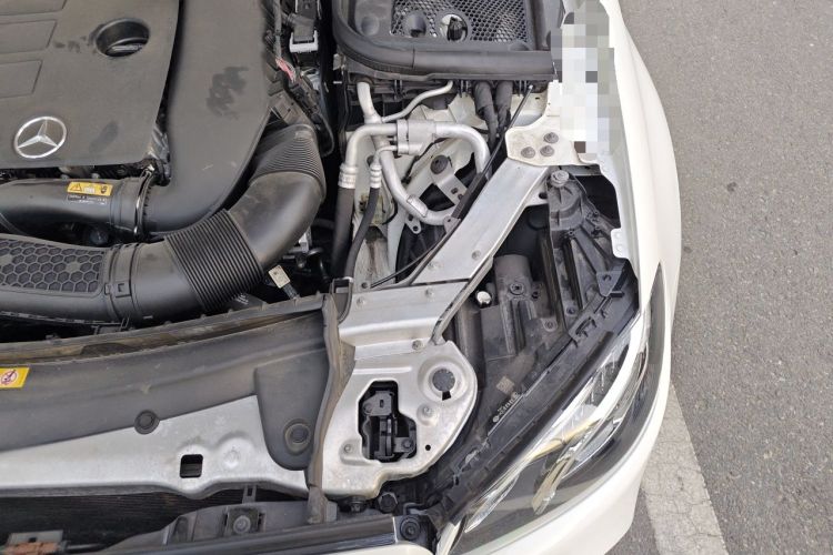 Used Mercedes-Benz E-Class 2020 E 300 L Sport Luxury Edition Engine Bay Left