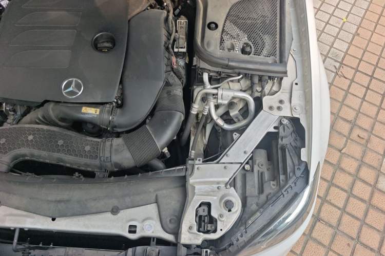 Used Mercedes-Benz E-Class 2020 Facelift E 300 L Stylish Edition Engine Bay Left