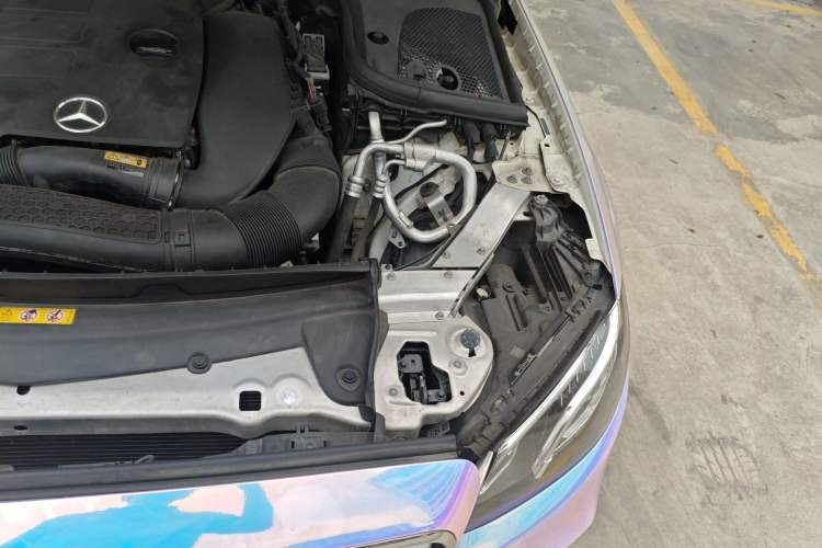 Used Mercedes-Benz E-Class 2020 E 300 L Sporty and Stylish Model Engine Bay Left