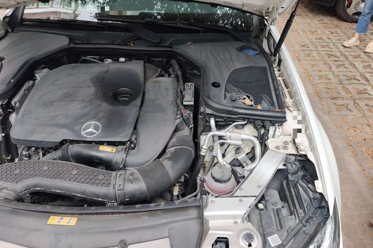 Used Mercedes-Benz E-Class 2020 E 260 Sport Edition Engine Bay Left