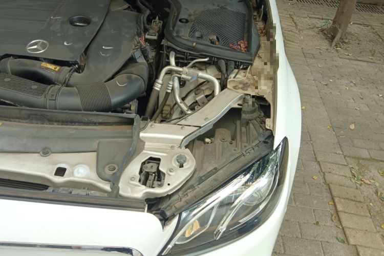 Used Mercedes-Benz E-Class 2020 E 300 L Sporty and Stylish Model Engine Bay Left