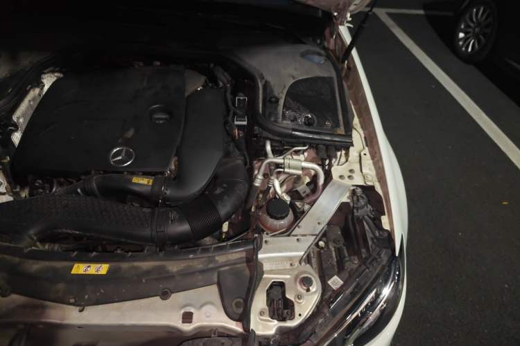 Used Mercedes-Benz E-Class 2020 E 260 Sport Edition Engine Bay Left