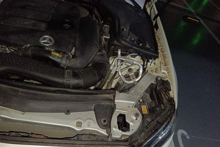 Used Mercedes-Benz E-Class 2020 E 300 L Sporty and Stylish Model Engine Bay Left