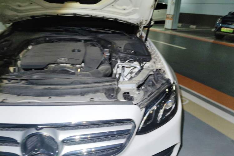 Used Mercedes-Benz E-Class 2020 Restyled E 300 L Sporty and Stylish Edition Engine Bay Left