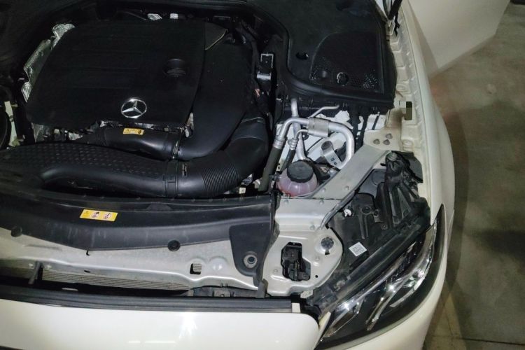 Used Mercedes-Benz E-Class 2020 E 260 Sport Edition 4MATIC Engine Bay Left