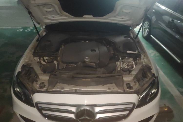 Used Mercedes-Benz E-Class 2020 Facelift E 260 L Sport Edition Engine Bay