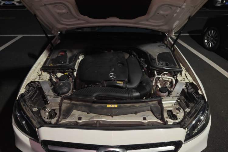 Used Mercedes-Benz E-Class 2020 E 260 Sport Edition Engine Bay