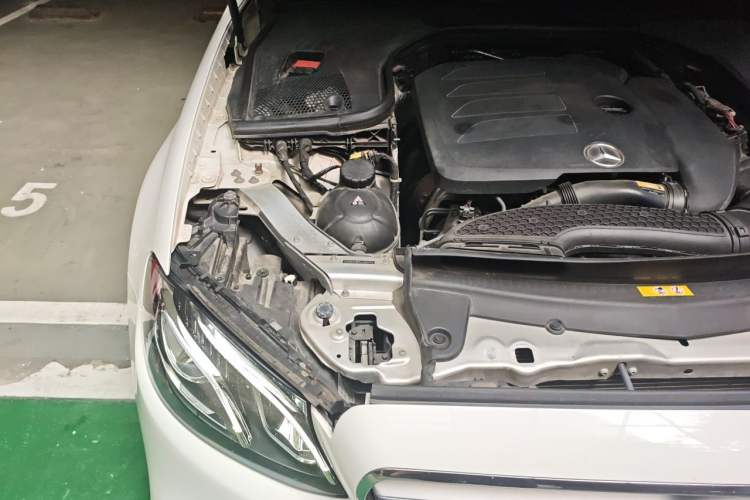 Used Mercedes-Benz E-Class 2020 Facelift E 260 L Sport Edition Engine Bay Right