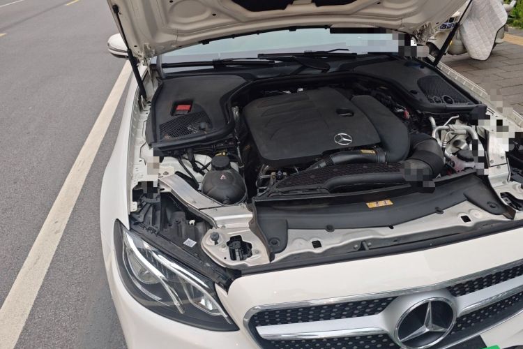 Used Mercedes-Benz E-Class 2020 E 260 Coupe Engine Bay Right