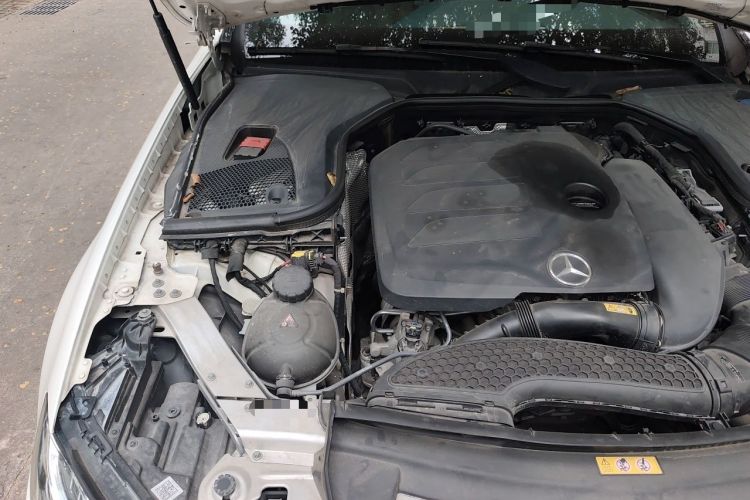 Used Mercedes-Benz E-Class 2020 E 260 Sport Edition Engine Bay Right