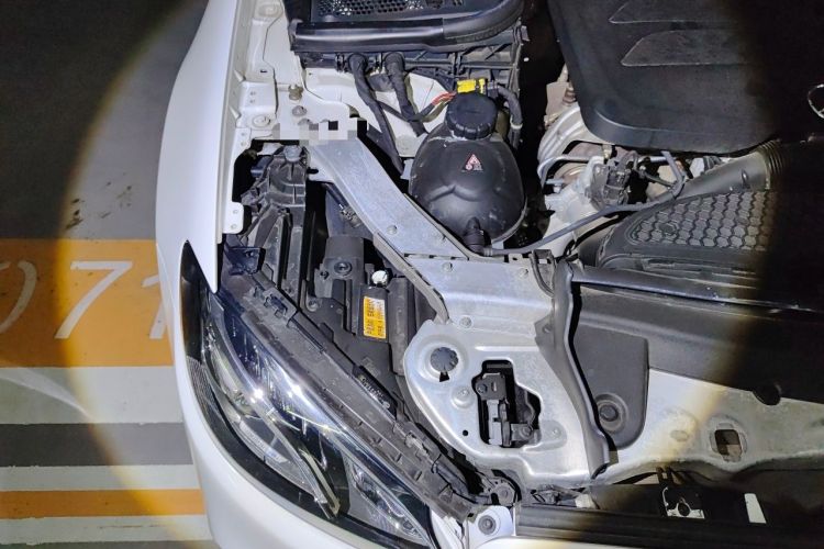 Used Mercedes-Benz E-Class 2020 E 260 Convertible Coupe Engine Bay Right