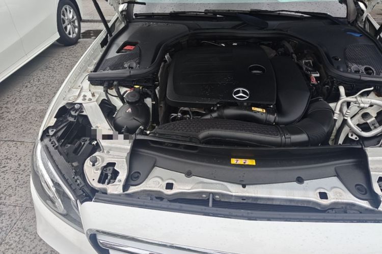 Used Mercedes-Benz E-Class 2020 Restyled E 300 L Sporty and Stylish Edition Engine Bay Right