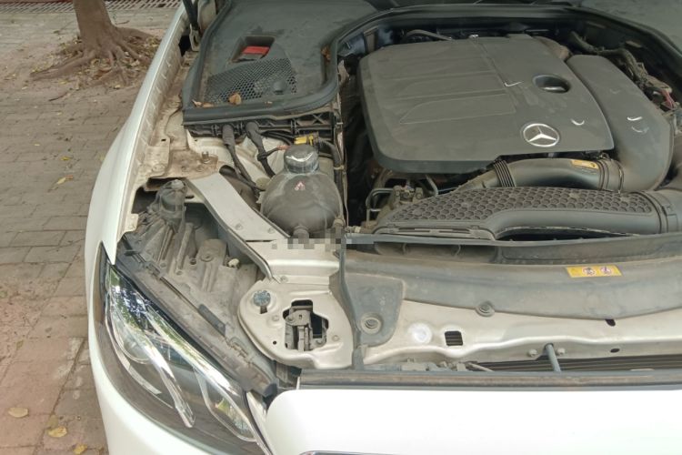 Used Mercedes-Benz E-Class 2020 E 300 L Sporty and Stylish Model Engine Bay Right