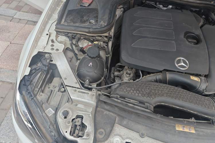Used Mercedes-Benz E-Class 2020 Facelift E 260 Sport Edition Engine Bay Right