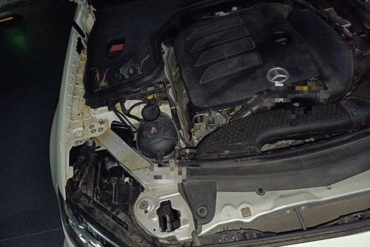 Used Mercedes-Benz E-Class 2020 E 300 L Sporty and Stylish Model Engine Bay Right