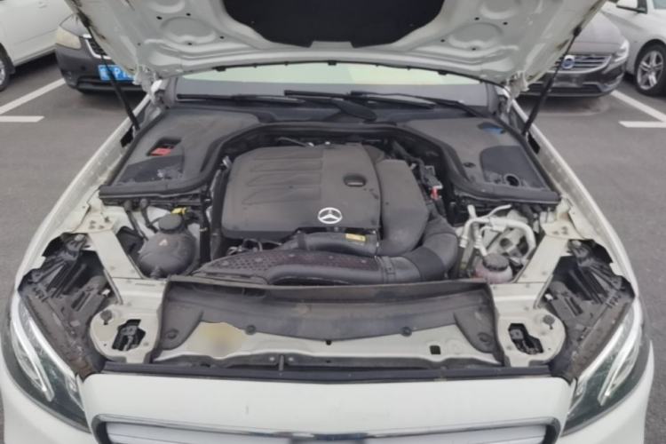 Used Mercedes-Benz E-Class 2020 Facelift E 260 L Sport Edition Engine Bay