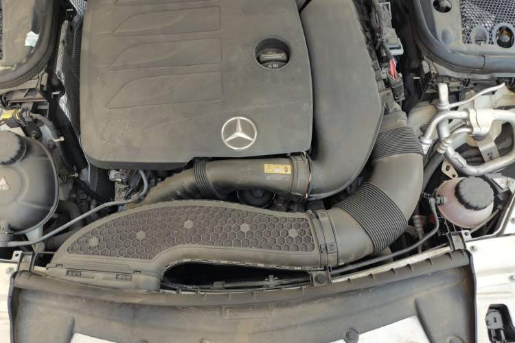 Used Mercedes-Benz E-Class 2020 E 260 L 4MATIC Engine Bay
