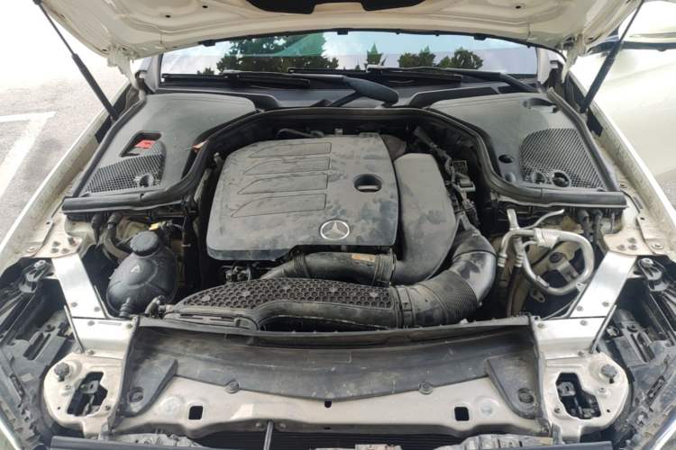 Used Mercedes-Benz E-Class 2020 E 300 L Sport Luxury Edition Engine Bay