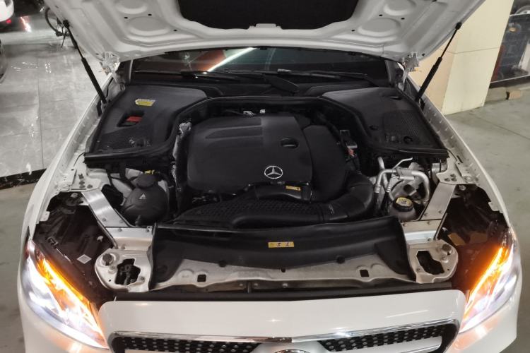 Used Mercedes-Benz E-Class 2020 E 260 Convertible Coupe Engine Bay