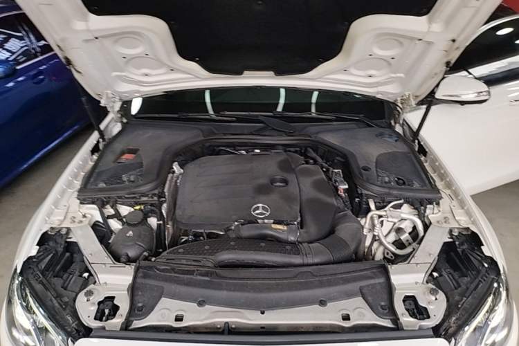 Used Mercedes-Benz E-Class 2020 Restyled E 300 L Sport Exclusive Edition Engine Bay