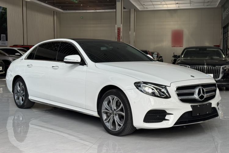 Used Mercedes-Benz E-Class 2020 E 300 L Sporty and Stylish Model Exterior 1