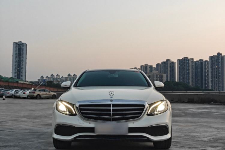 Used Mercedes-Benz E-Class 2020 E 300 L Luxury Model Exterior 10