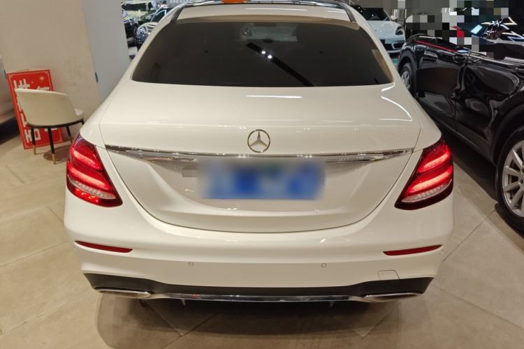 Used Mercedes-Benz E-Class 2020 Facelift E 260 L Sport Edition Exterior 2