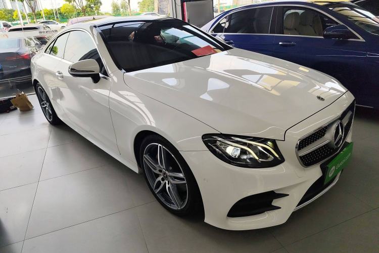 Used Mercedes-Benz E-Class 2020 E 260 Coupe Exterior 2