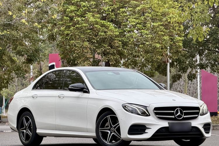 Used Mercedes-Benz E-Class 2020 E 260 Sport Edition 4MATIC Exterior 2