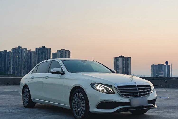 Used Mercedes-Benz E-Class 2020 E 300 L Luxury Model Exterior 2